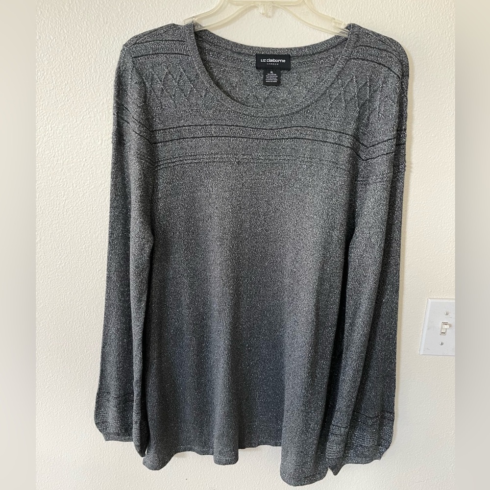 Beautiful Liz Claiborne long sleeved gray XL blouse